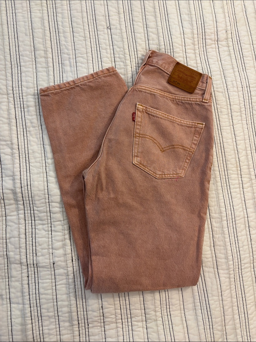 Levi's women’s Dusky Pink Straight Jeans